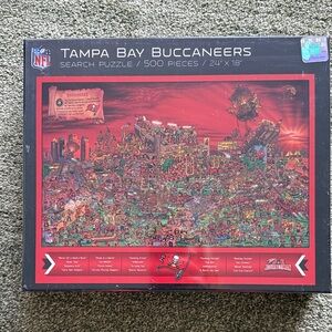 Tampa Bay Buccaneers NFL 500-Piece Puzzle - Red